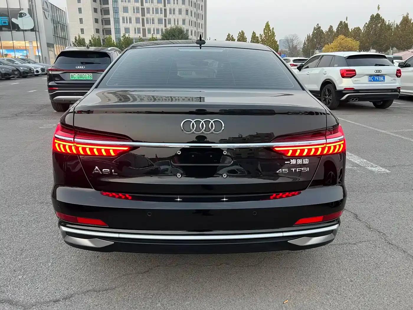 Audi A6L 2023 Facelift 45 TFSI Dynamic Edition — миниатюра 3
