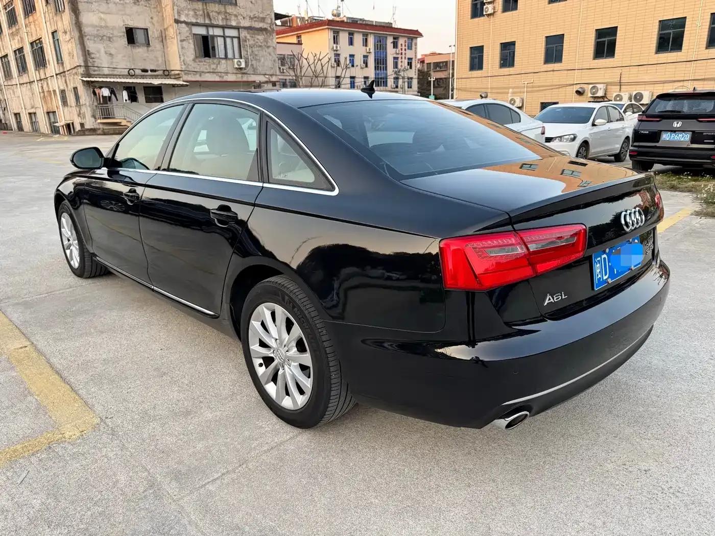 Audi A6L 2012 30 FSI Luxury — миниатюра 4
