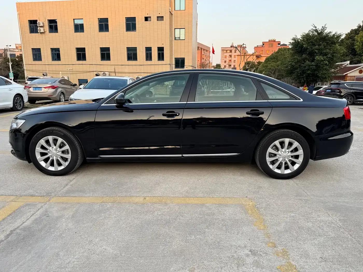 Audi A6L 2012 30 FSI Luxury — миниатюра 7