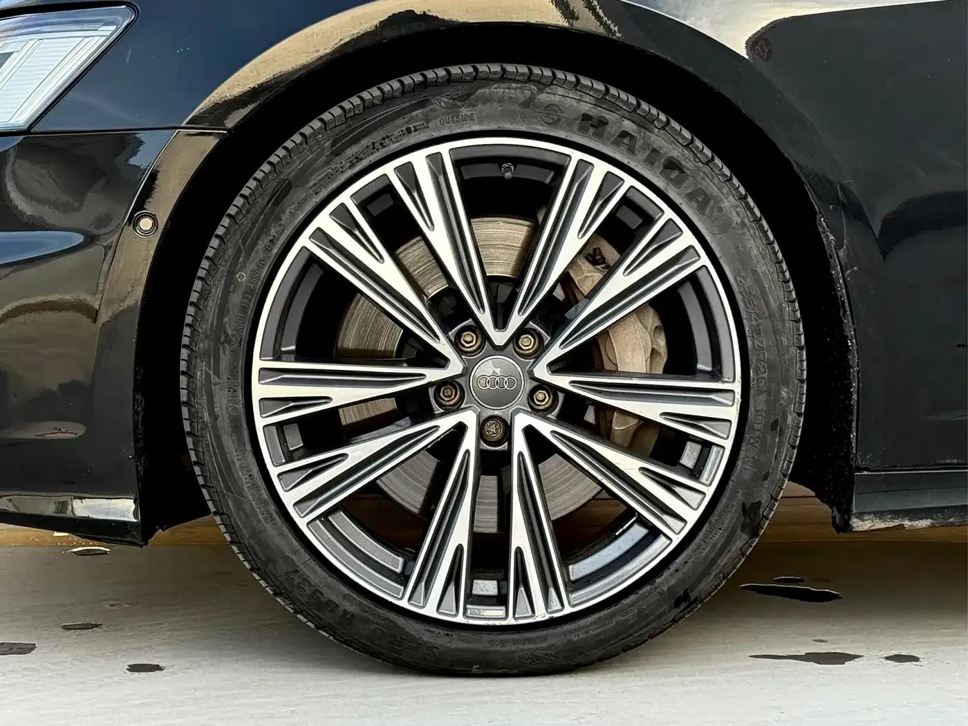 Audi A6L 2021 55 TFSI quattro Premium Dynamic Edition — миниатюра 11