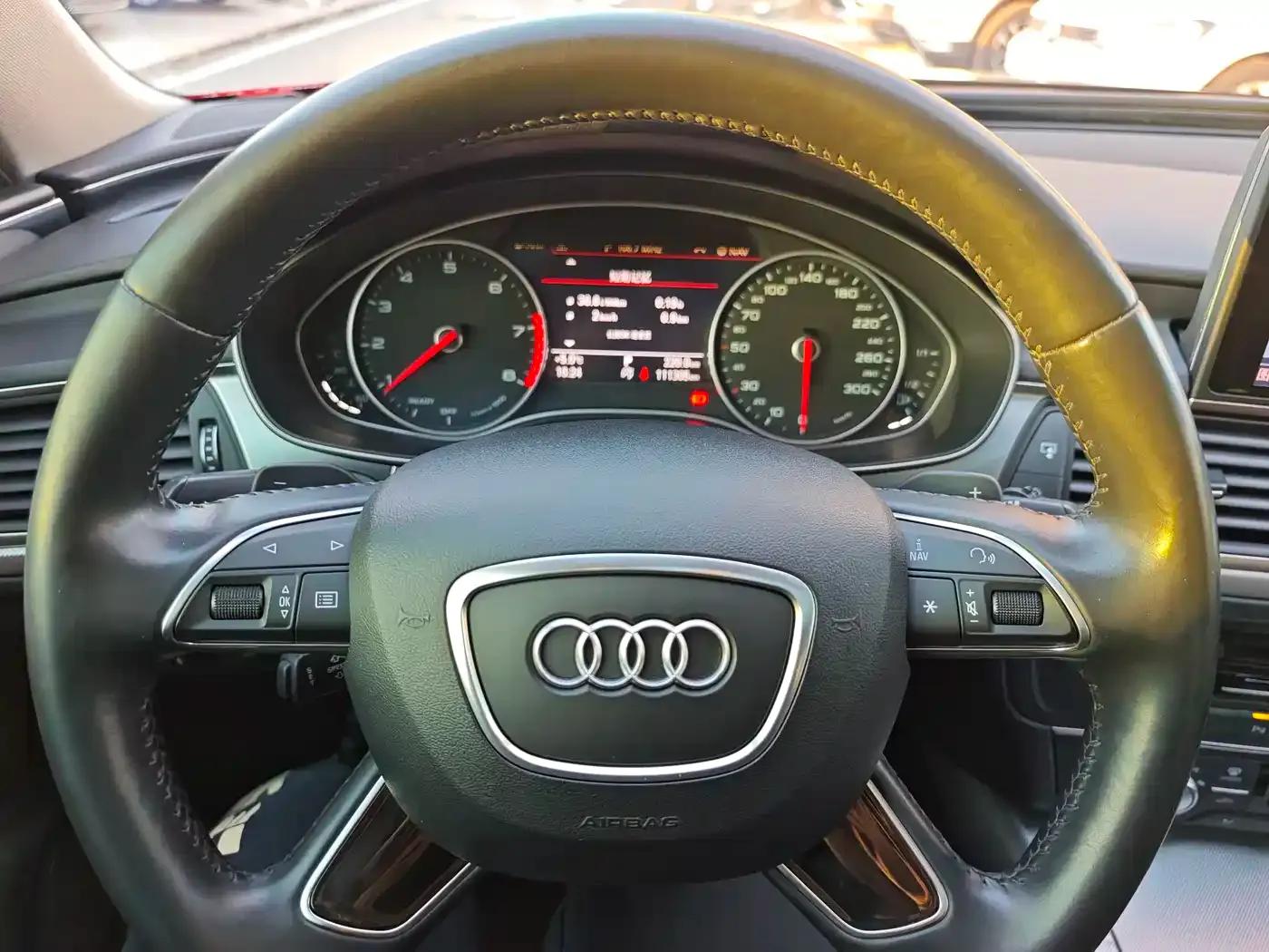 Audi A6L 2018 30th Anniversary Edition 35 TFSI Fashion Model — миниатюра 12
