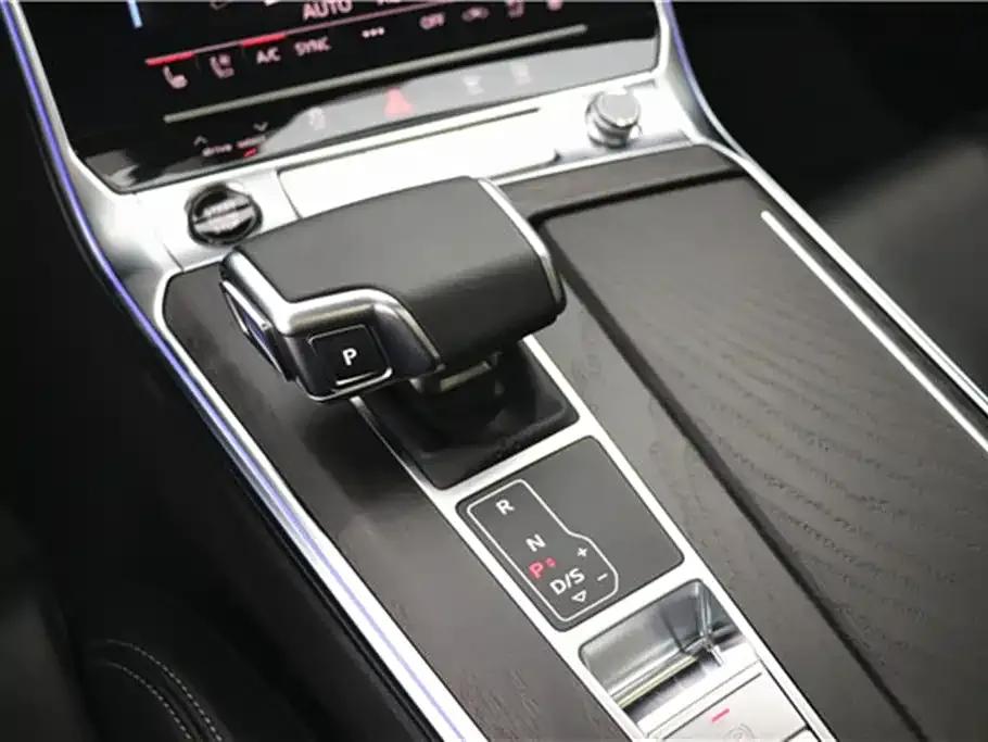 Audi A6L 2025 Facelift 45 TFSI quattro Premium Dynamic Edition — миниатюра 20