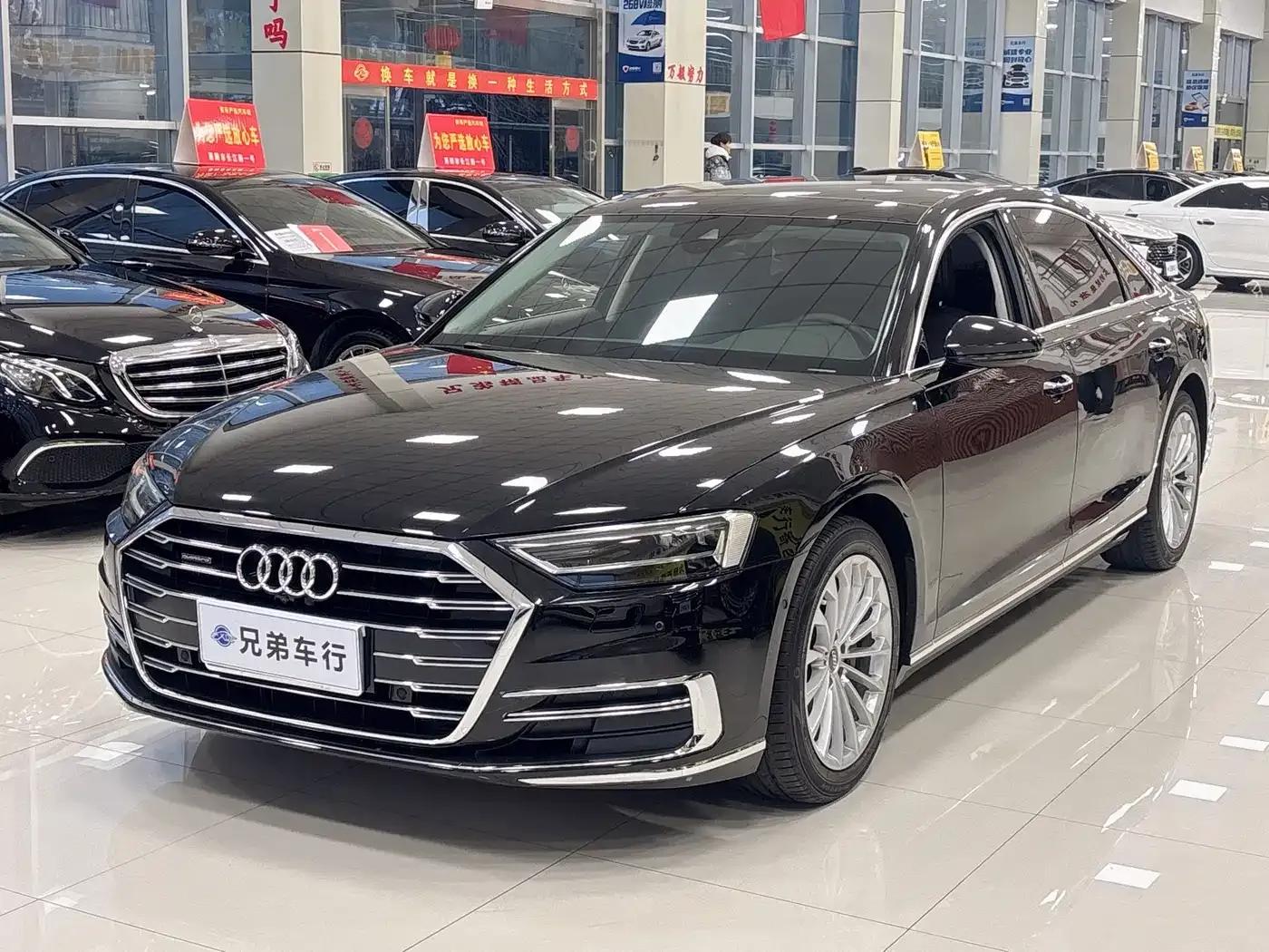 Audi A8 2019 Facelift Plus A8L 50 TFSI quattro Comfort — миниатюра 1