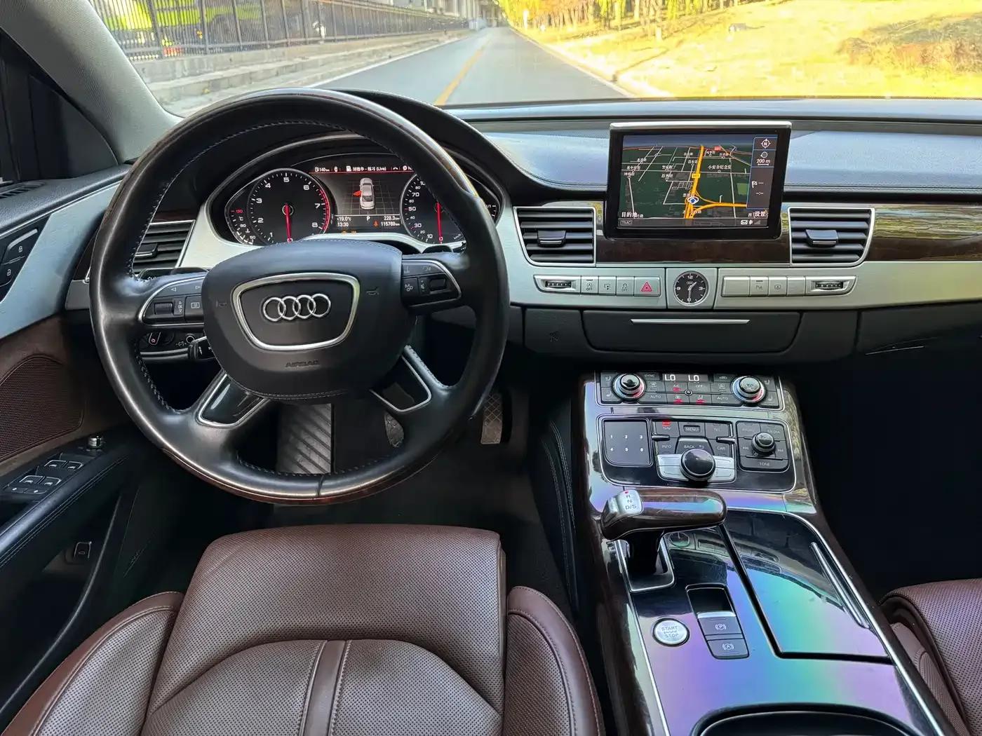 2013 Audi A8 A8L 50 TFSI quattro Premium — миниатюра 5