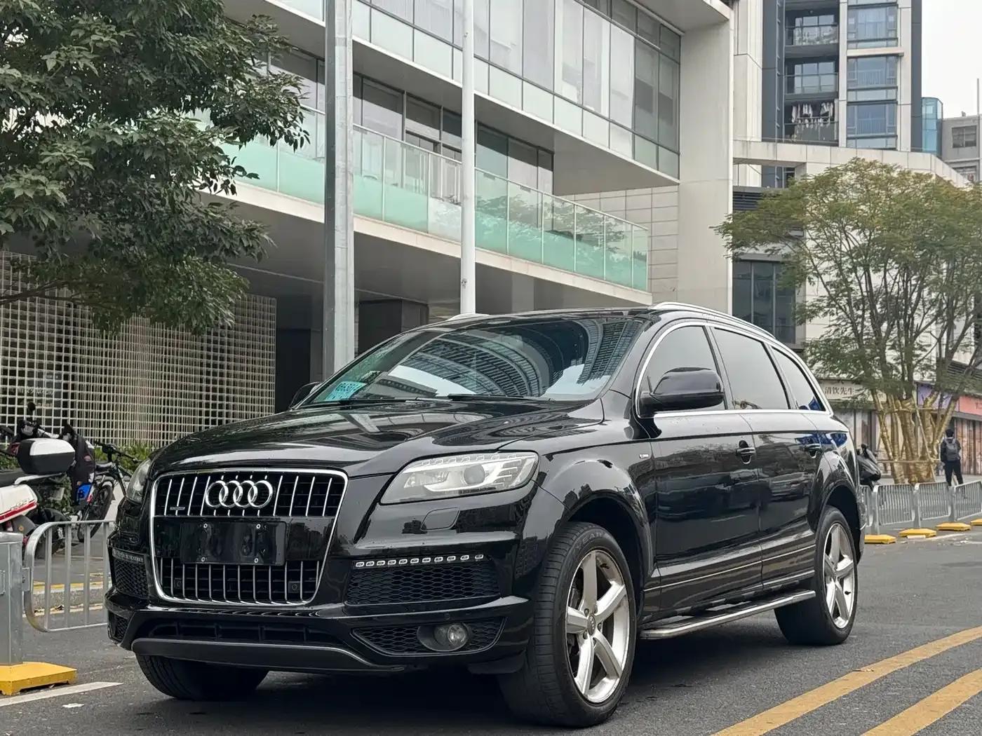 Audi Q7 2013 35 TFSI Technology Edition — миниатюра 1