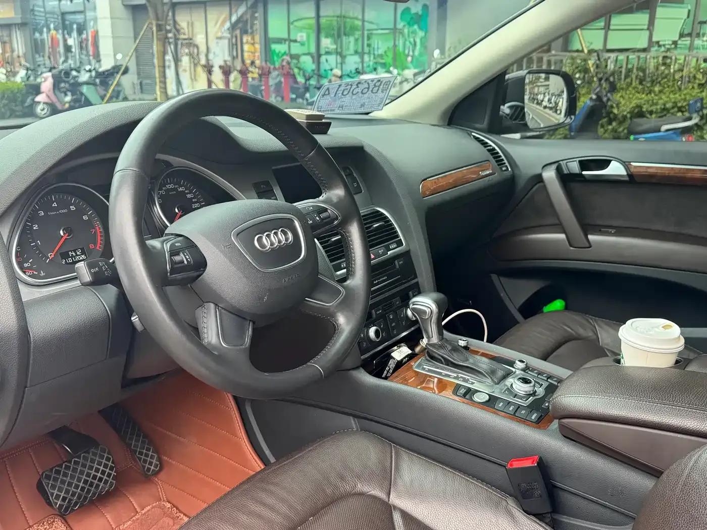 Audi Q7 2013 35 TFSI Technology Edition — миниатюра 4