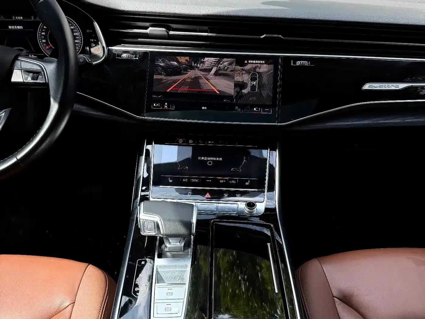 Audi Q8 2022 55 TFSI Luxury Dynamic — миниатюра 10