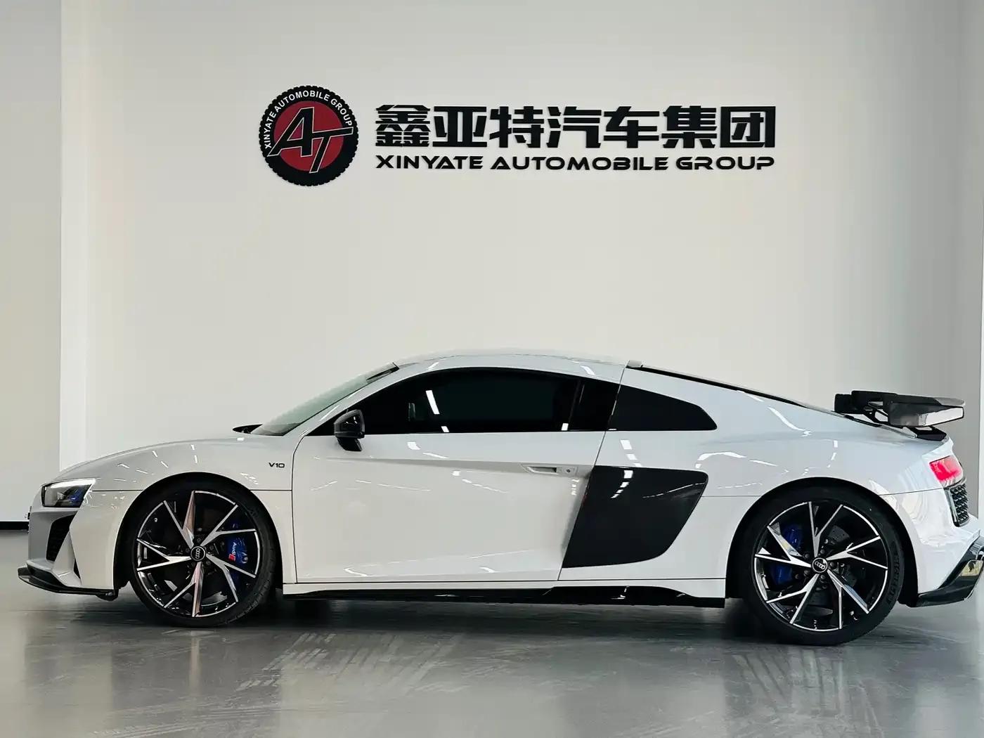 2022 Audi R8 V10 Coupe Performance — миниатюра 3