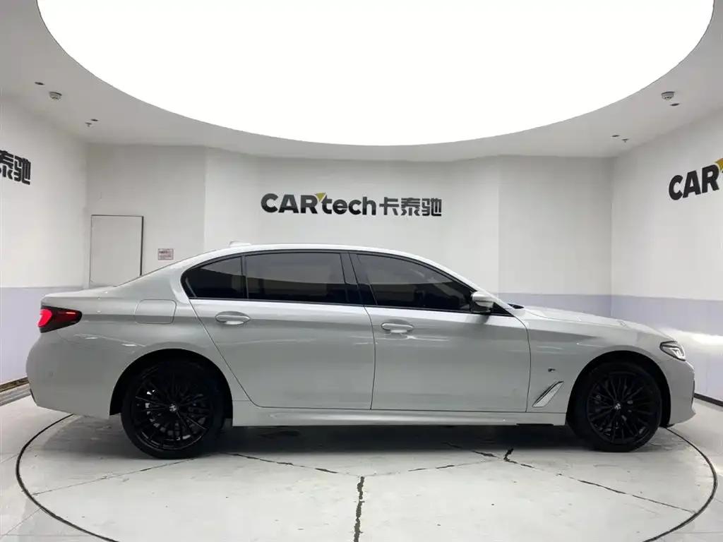 2023 BMW 5 Series 530Li Leading Edition M Sport Package — миниатюра 4
