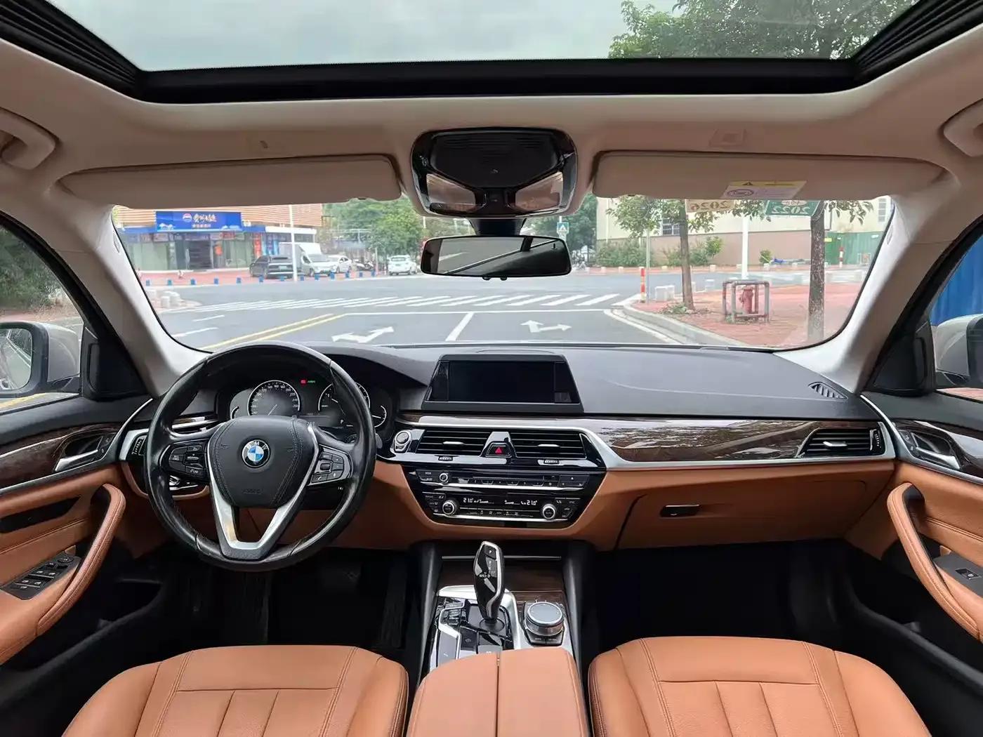 BMW 5 Series 2018 528Li Launch Special Edition — миниатюра 8