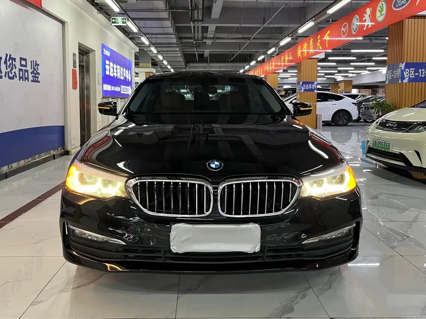 BMW 5 Series 2018 528Li Launch Special Edition — миниатюра 1