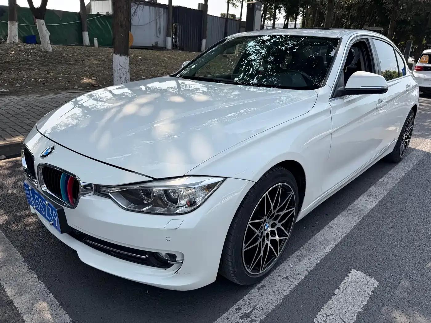 BMW 3 Series 2015 320Li Super Enjoyment Edition Fashion Model — миниатюра 1