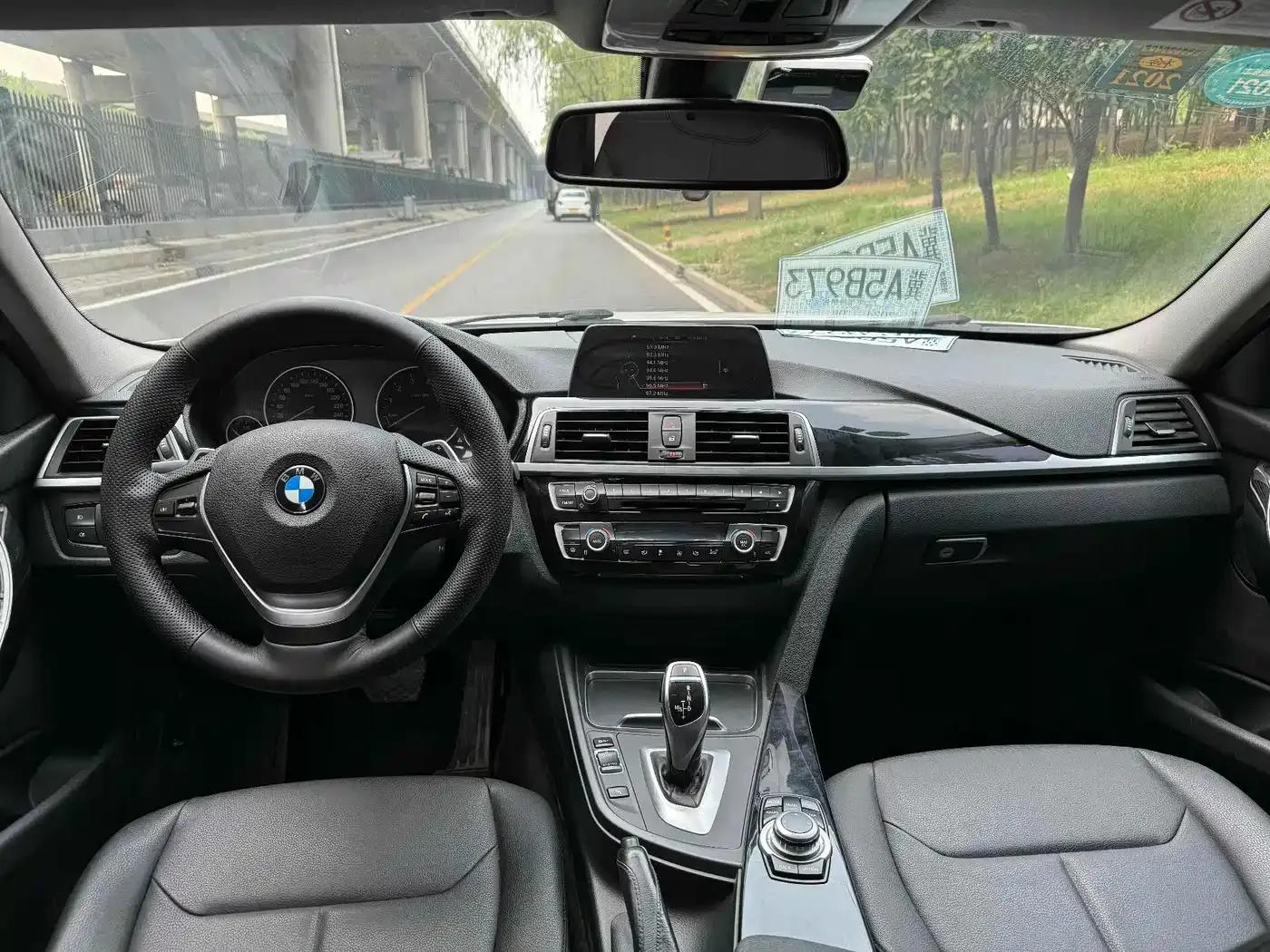2017 BMW 3 Series 320Li M Sport — миниатюра 12