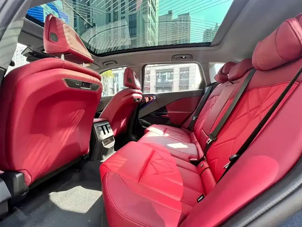 BMW X3 2025 xDrive30L Luxury M Sport Package — миниатюра 21