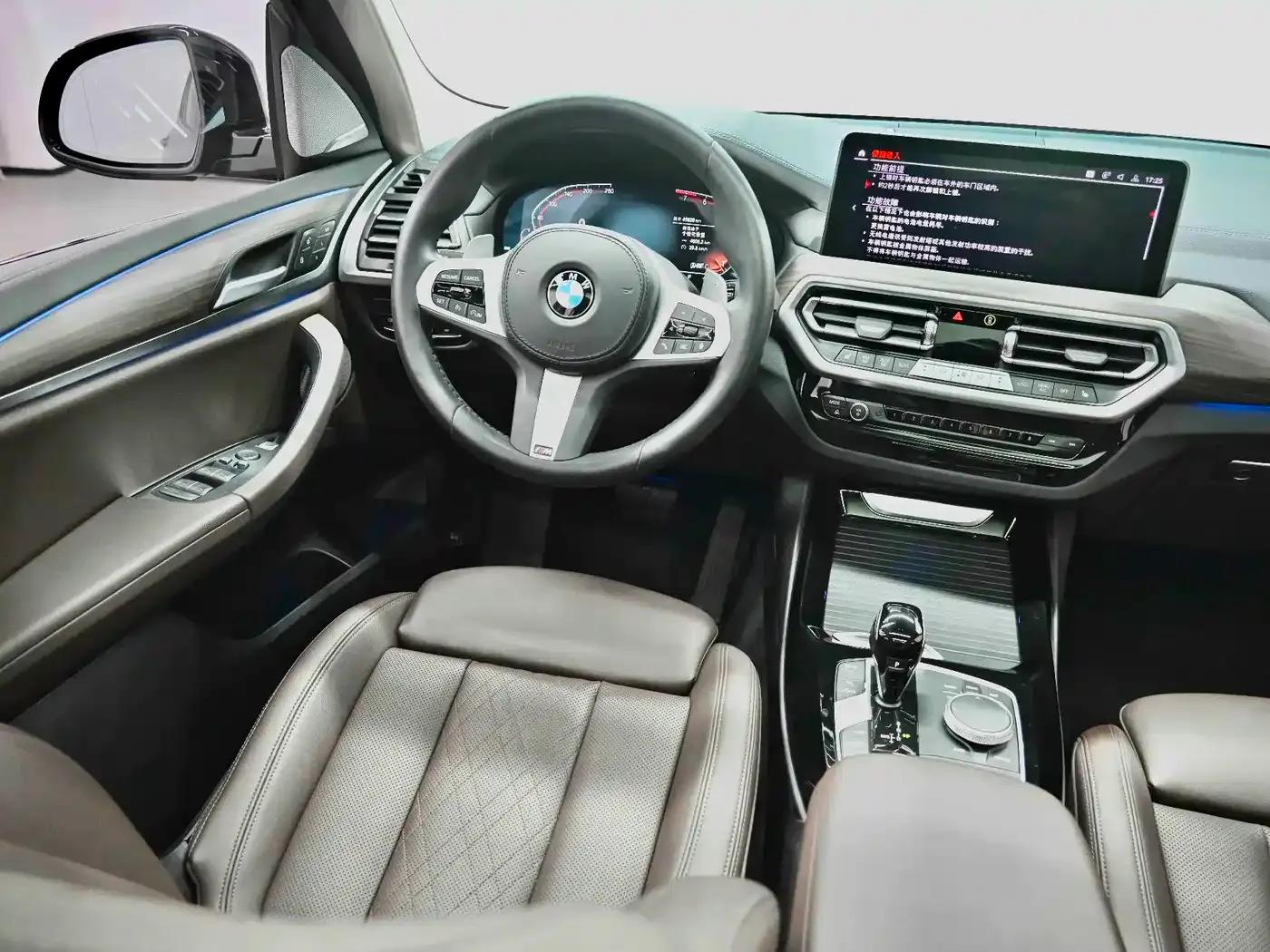 BMW X3 2022 xDrive30i Leading Edition M Sport Package — миниатюра 33