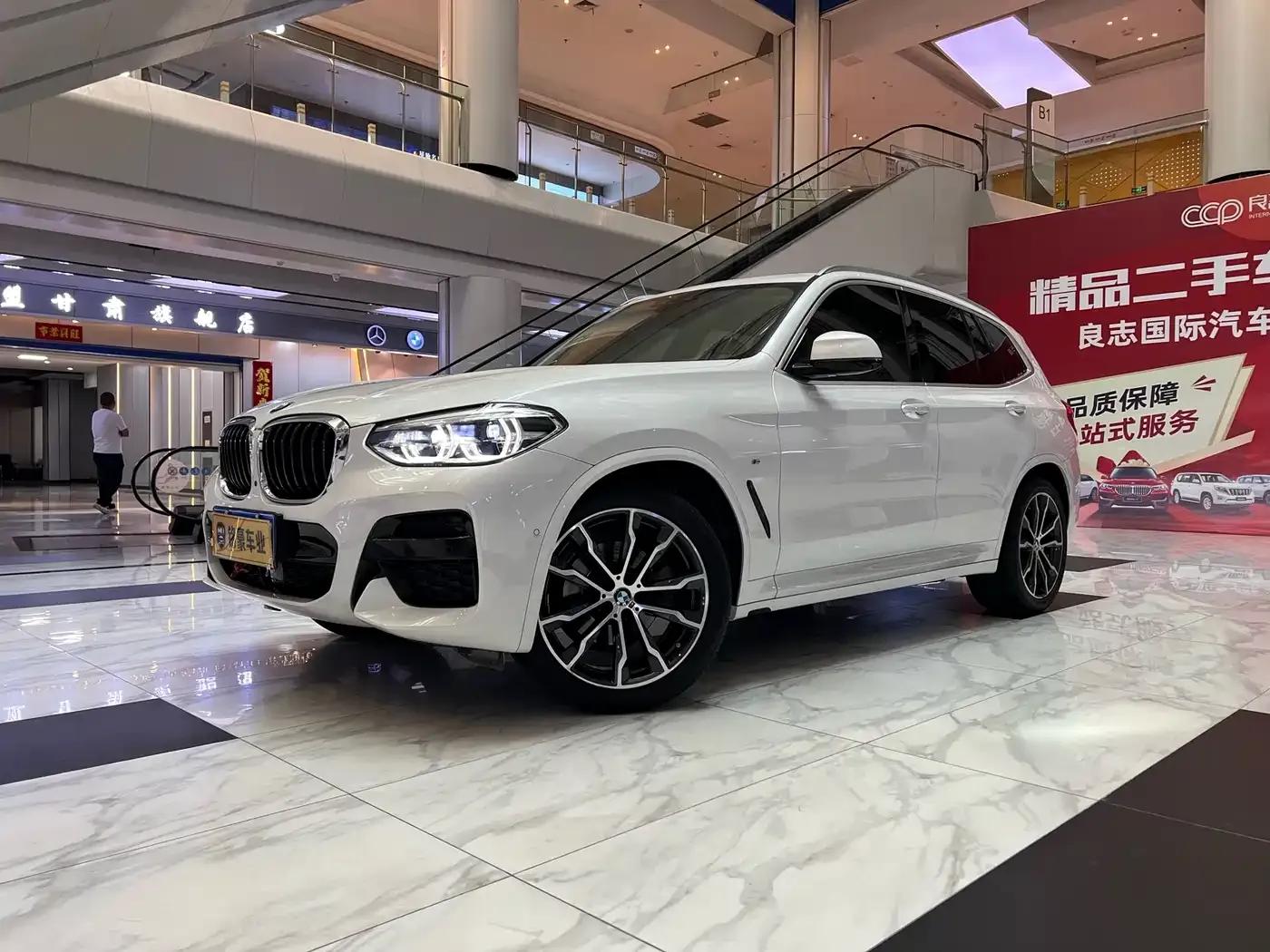 BMW X3 2021 Facelift xDrive30i Leading M Sport Package — миниатюра 3