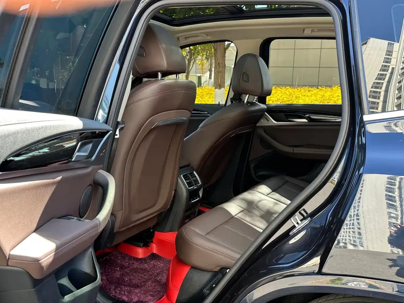 2022 BMW X3 xDrive25i M Sport Package — миниатюра 8