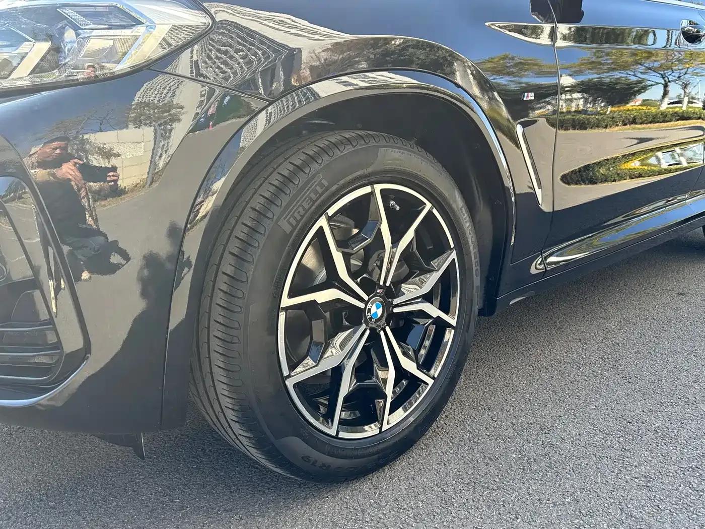 2022 BMW X3 xDrive25i M Sport Package — миниатюра 10