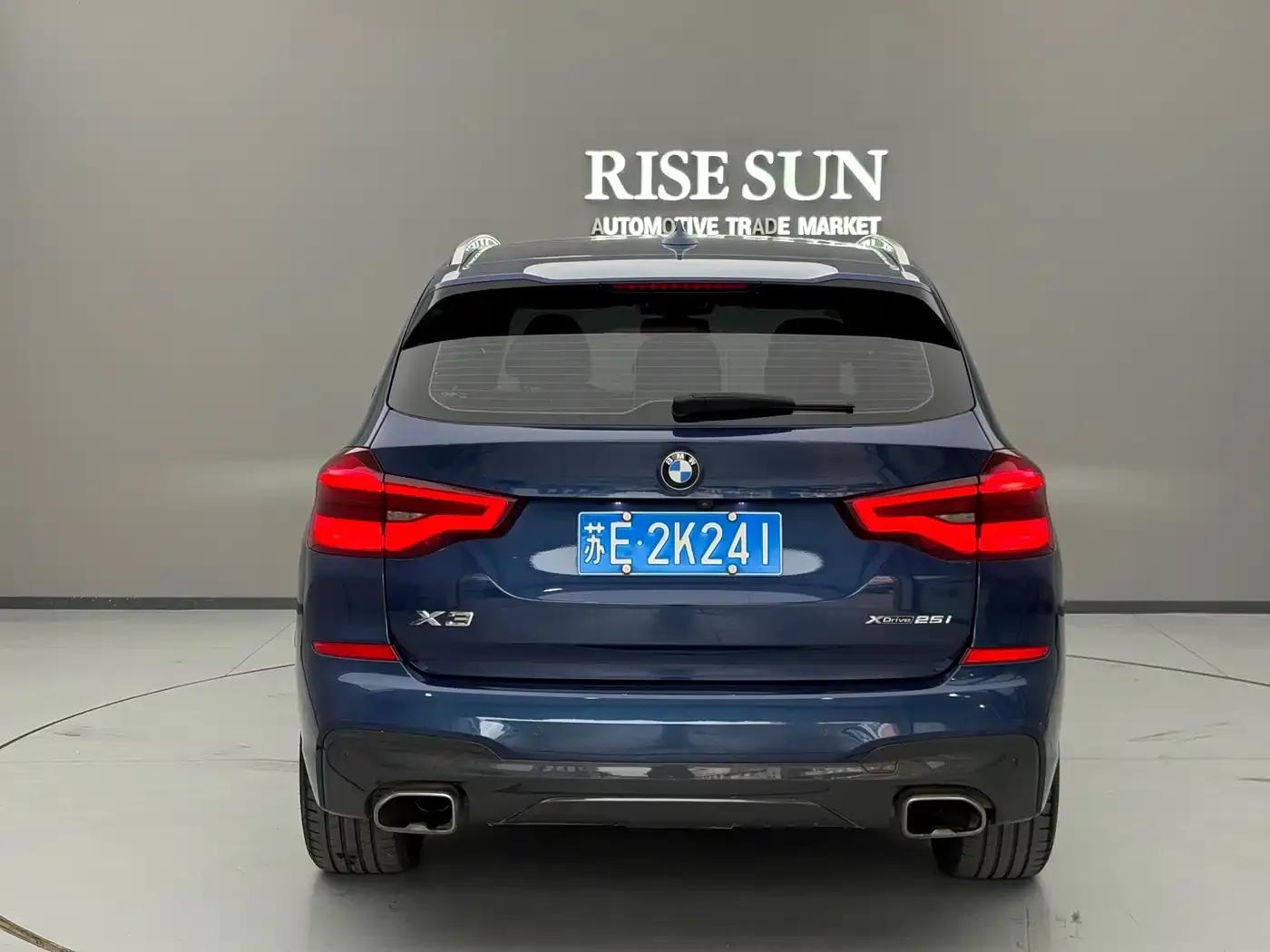 BMW X3 2021 xDrive25i M Sport Package — миниатюра 4