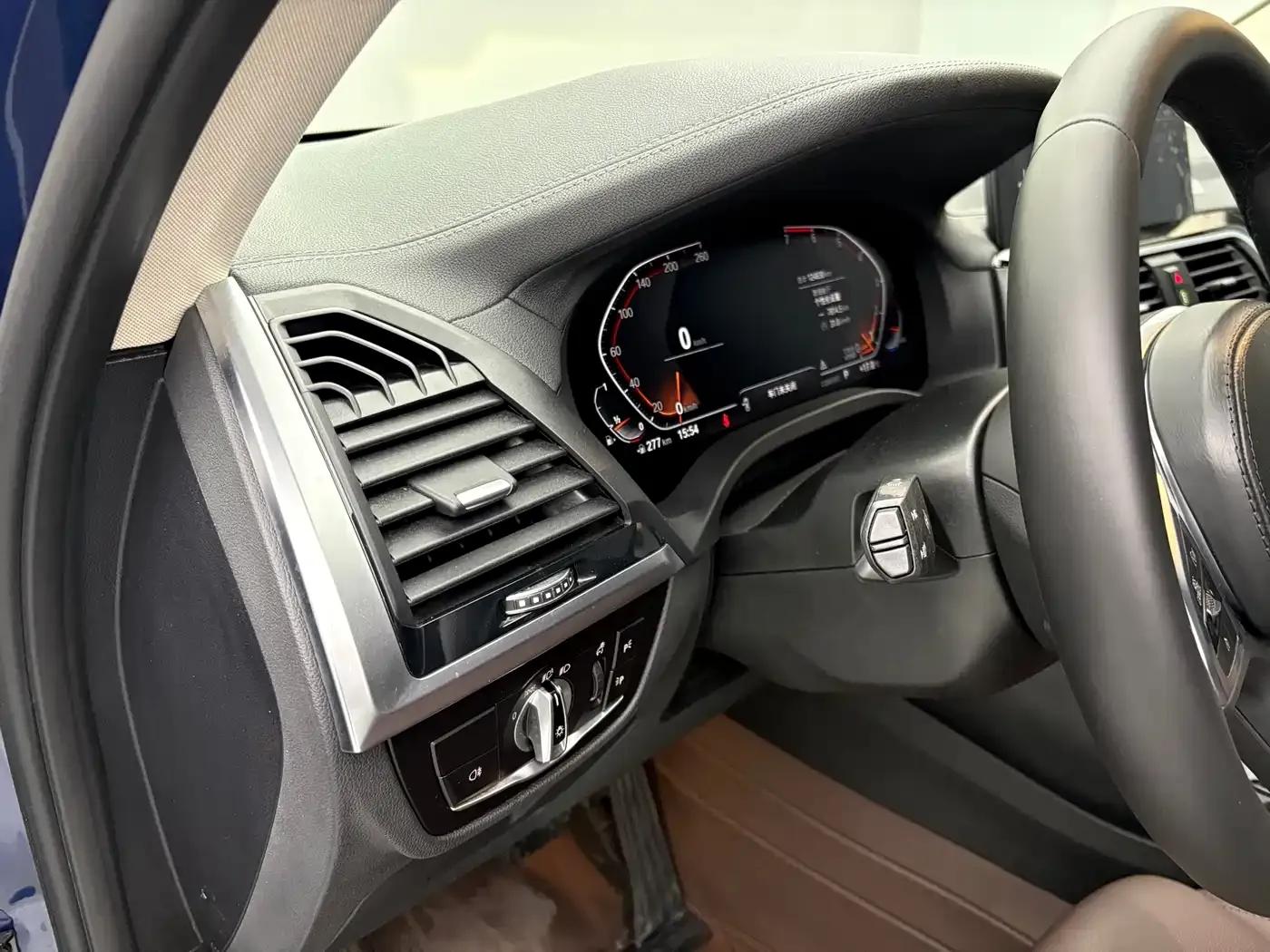 BMW X3 2021 xDrive25i M Sport Package — миниатюра 9