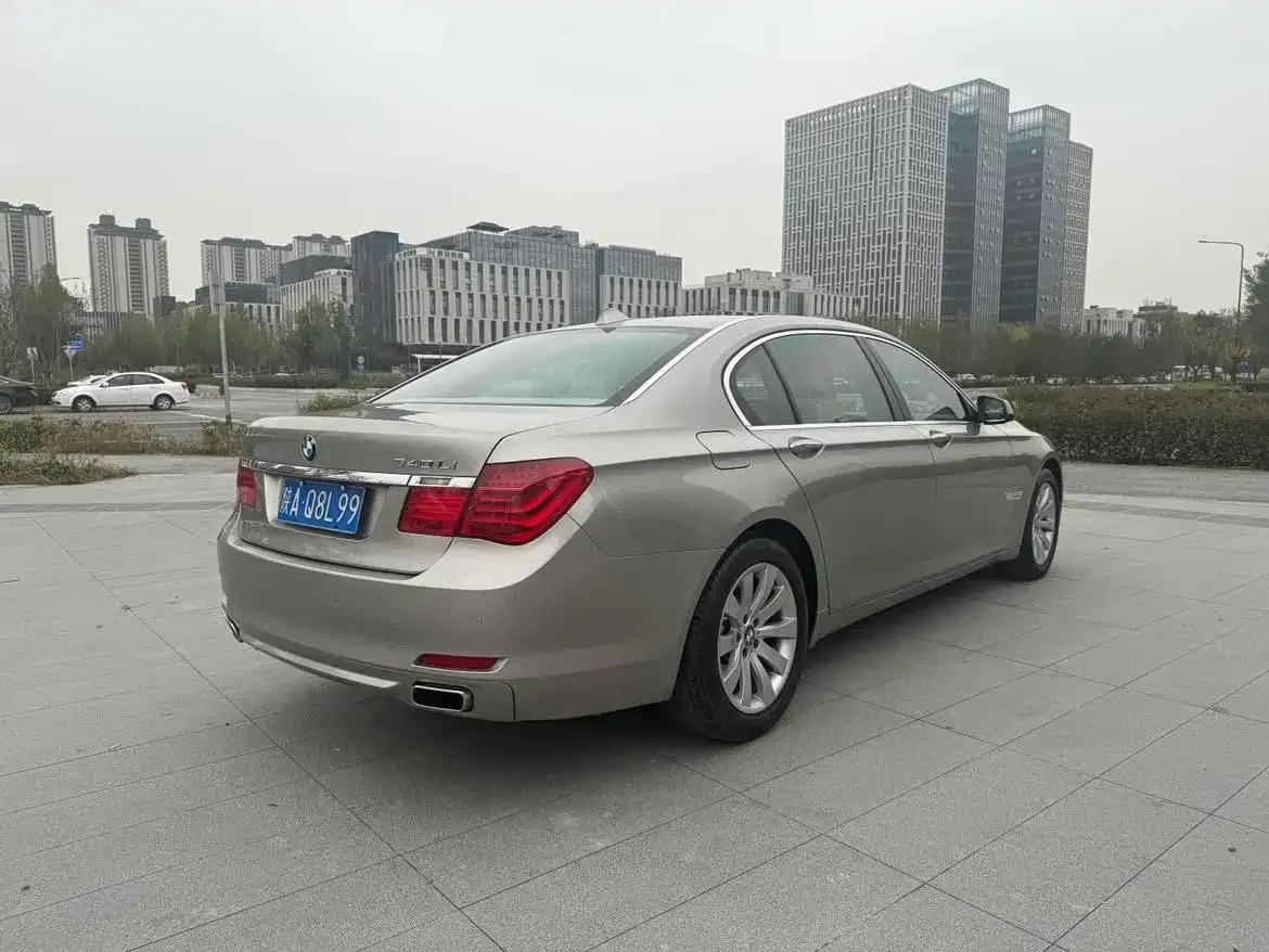 BMW 7 Series 2009 740Li Luxury — миниатюра 14