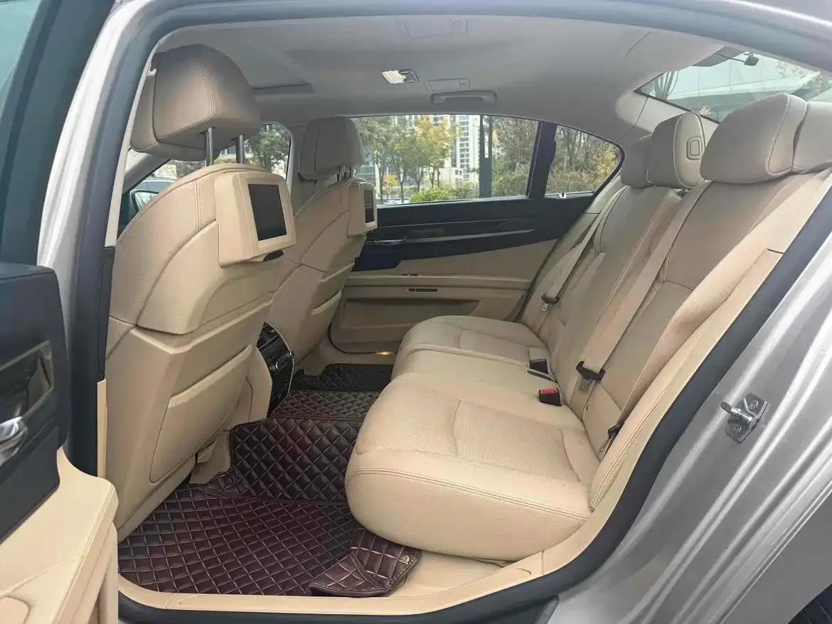 BMW 7 Series 2009 740Li Luxury — миниатюра 8