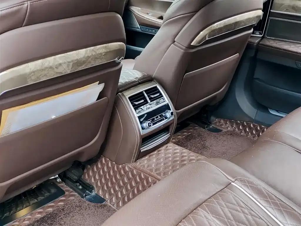 2019 BMW 7 Series 740Li Leading Luxury Package — миниатюра 9