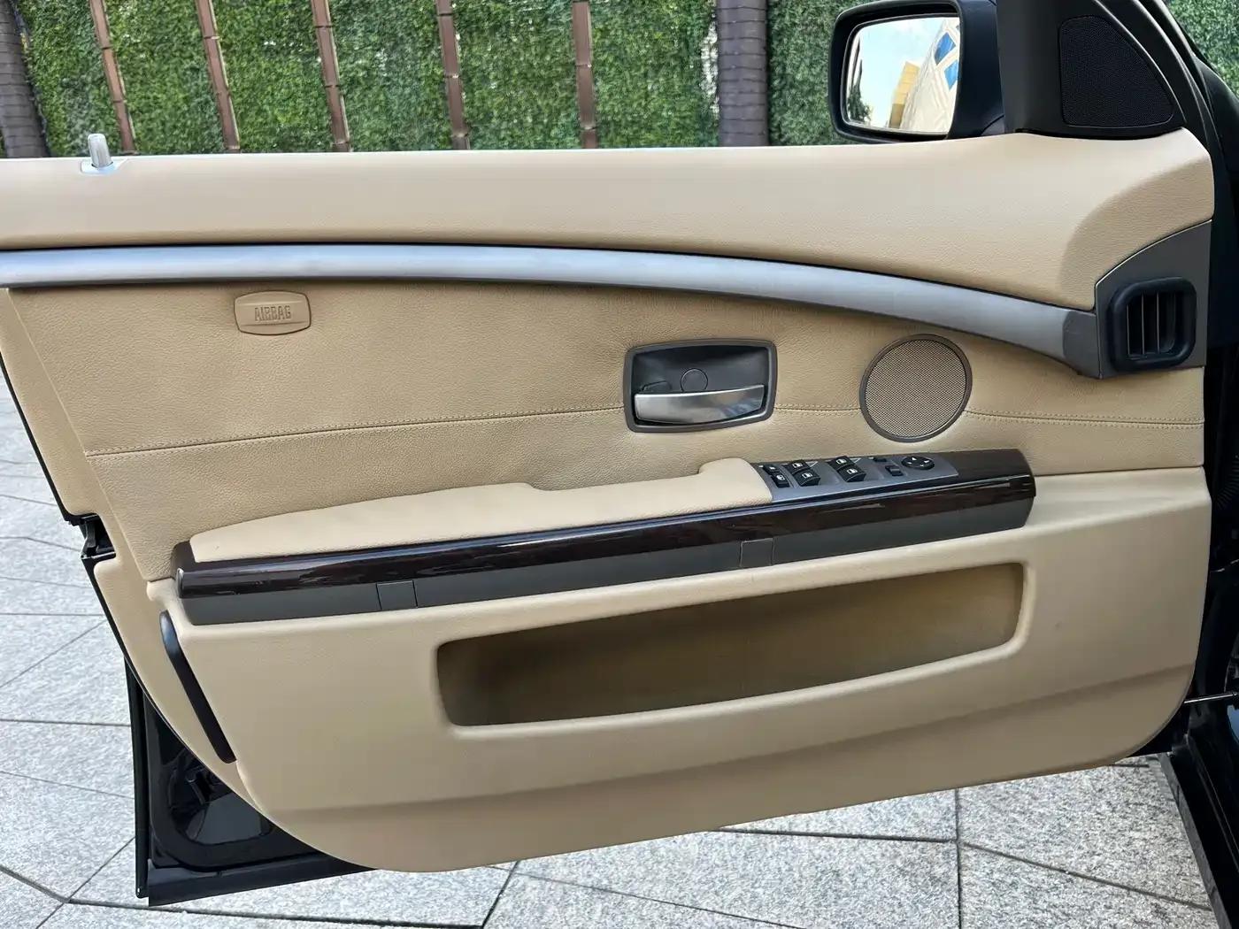 BMW 7 Series 2005 730Li — миниатюра 23