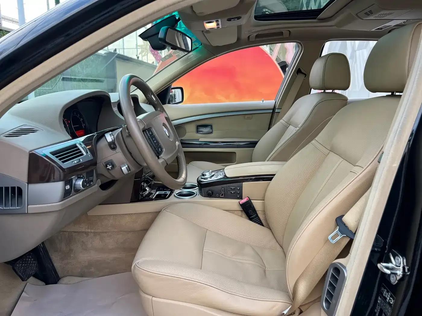 BMW 7 Series 2005 730Li — миниатюра 10