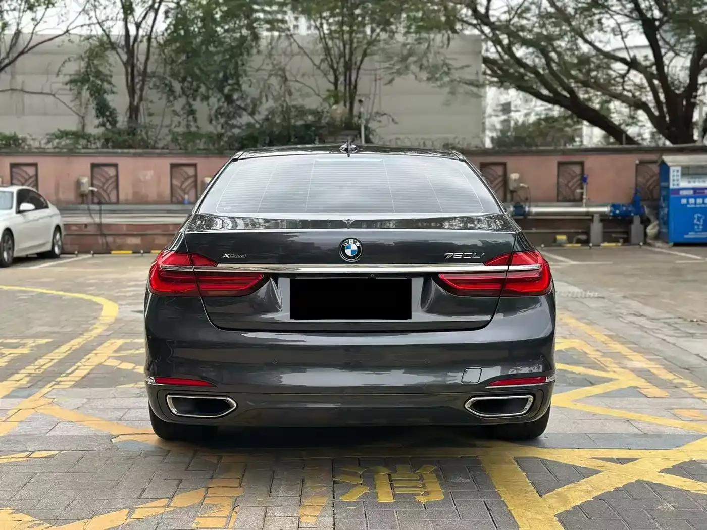 2016 BMW 7 Series 740Li Leading Edition — миниатюра 21