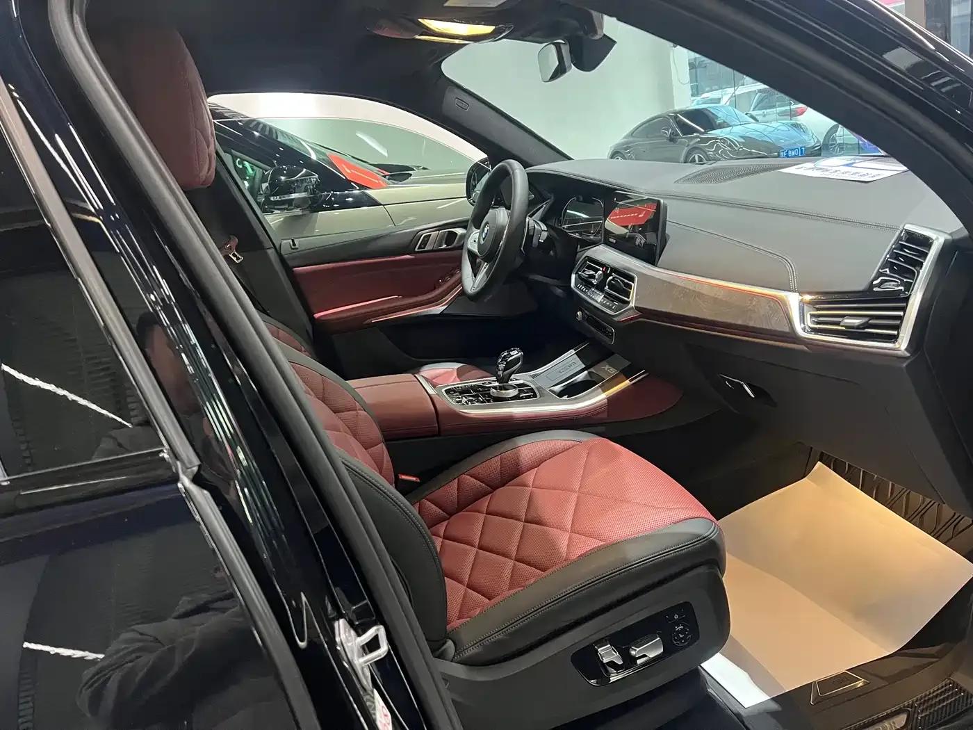 BMW X5 2022 Facelift xDrive 40Li M Sport Package — миниатюра 13