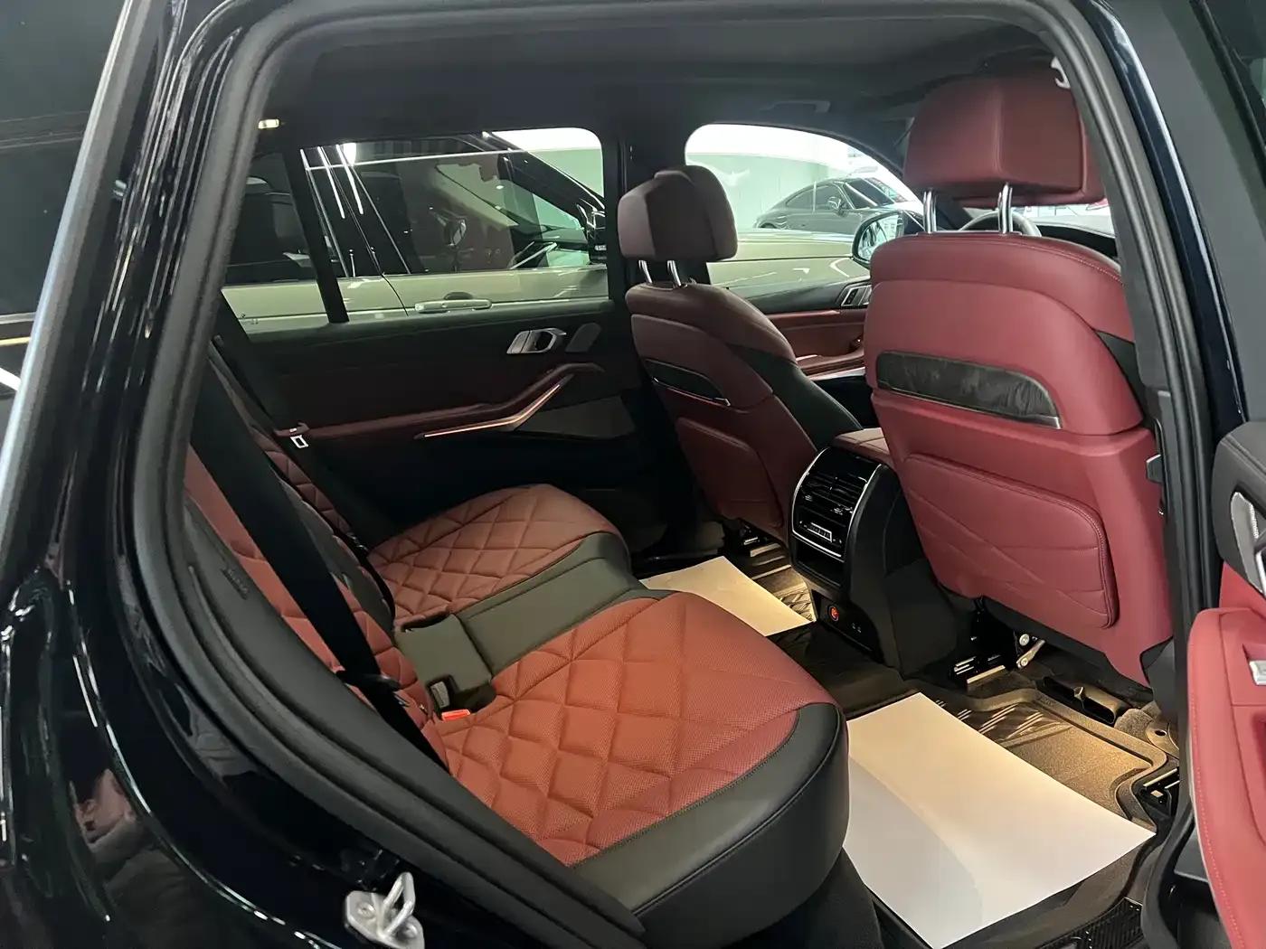 BMW X5 2022 Facelift xDrive 40Li M Sport Package — миниатюра 15