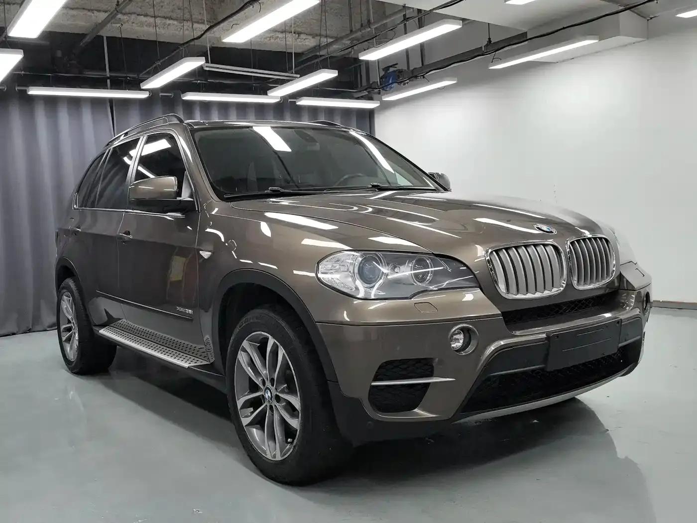2013 BMW X5 xDrive35i Leading Edition (Imported) — миниатюра 3
