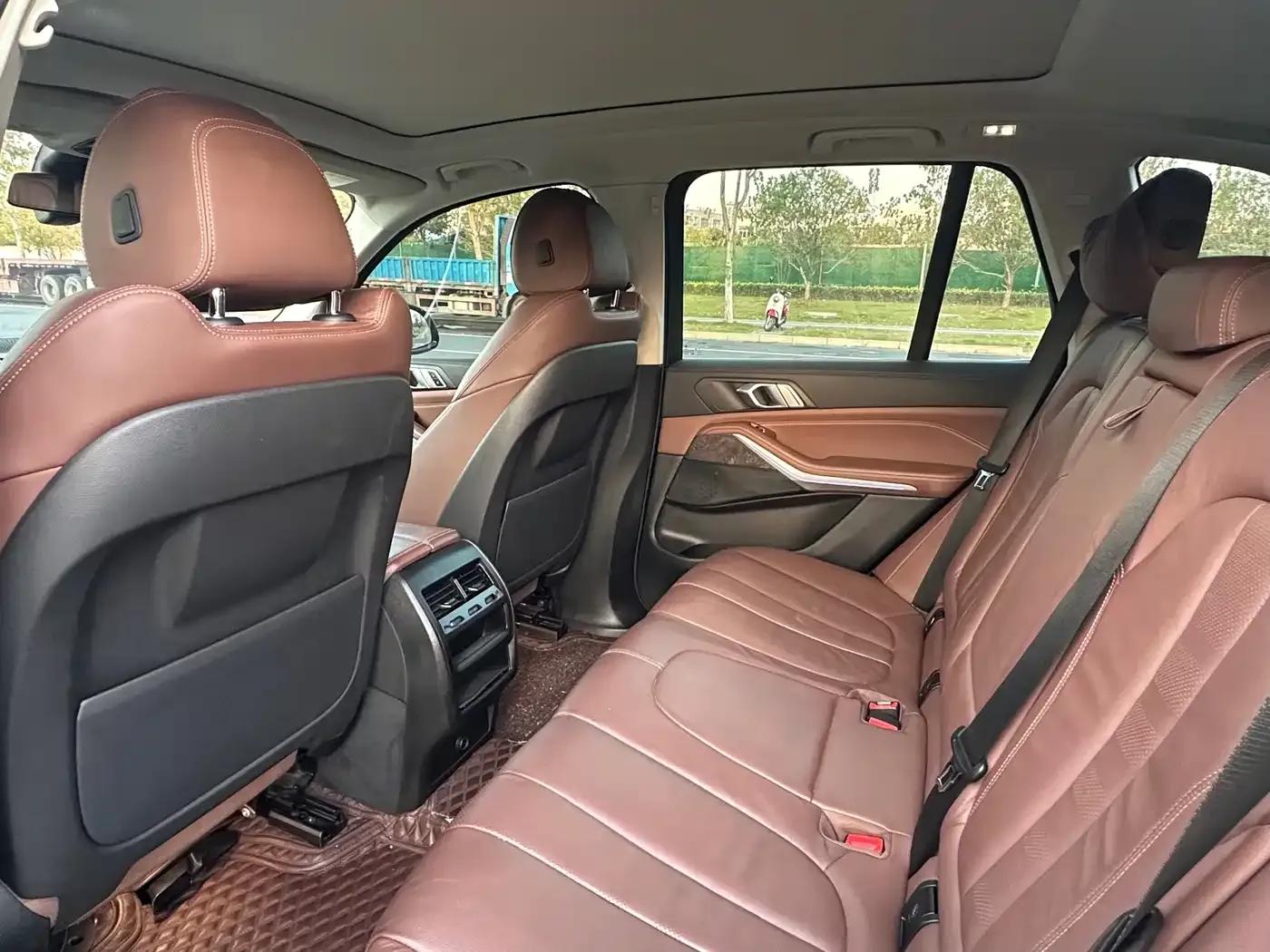 2021 BMW X5 xDrive30i M Sport Package (Imported) — миниатюра 8