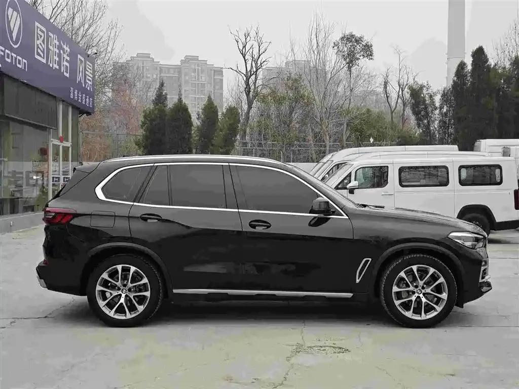 2021 BMW X5 Imported xDrive30i X Design Package — миниатюра 3