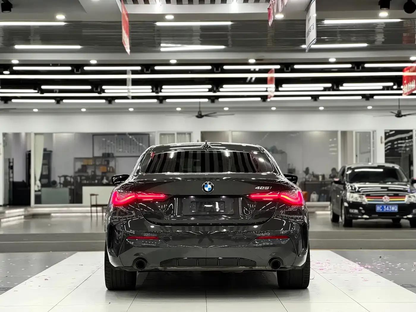 2023 BMW 4 Series 425i M Sport Shadow Edition — миниатюра 6