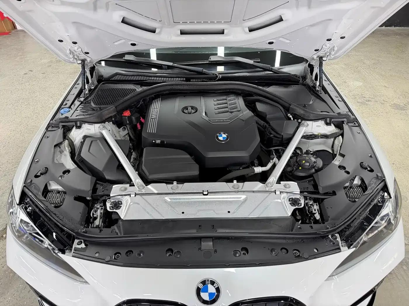 2022 BMW 4 Series 425i M Sport Package — миниатюра 22