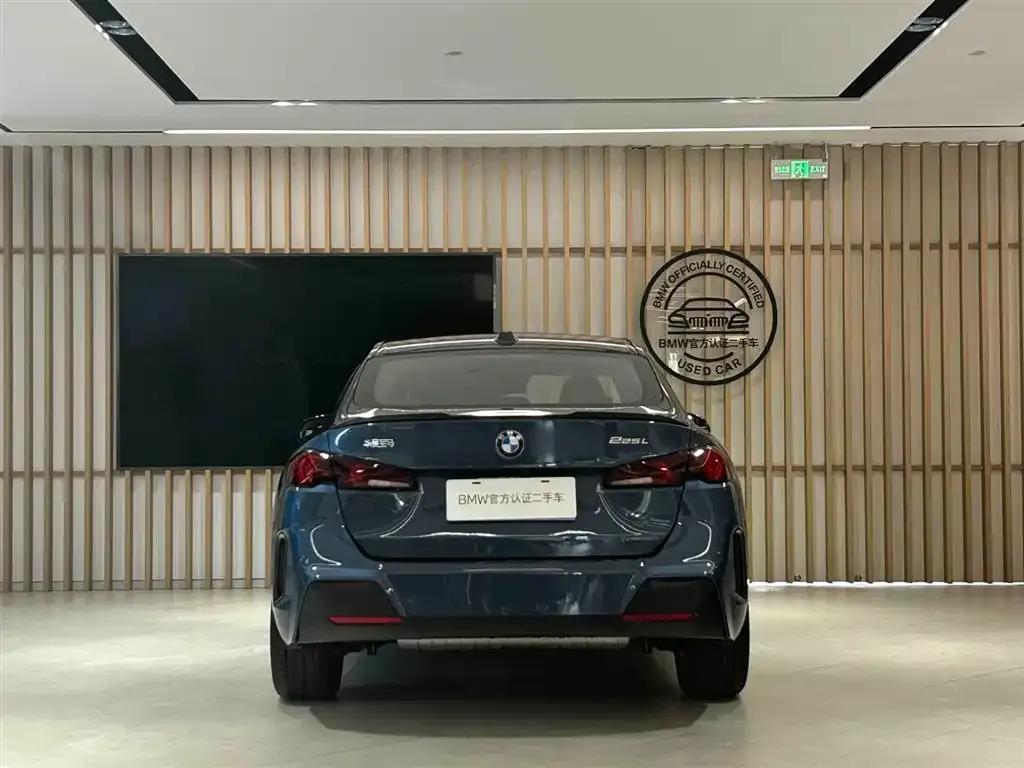 2025 BMW 2 Series 225L M Sport Shadow Edition — миниатюра 7
