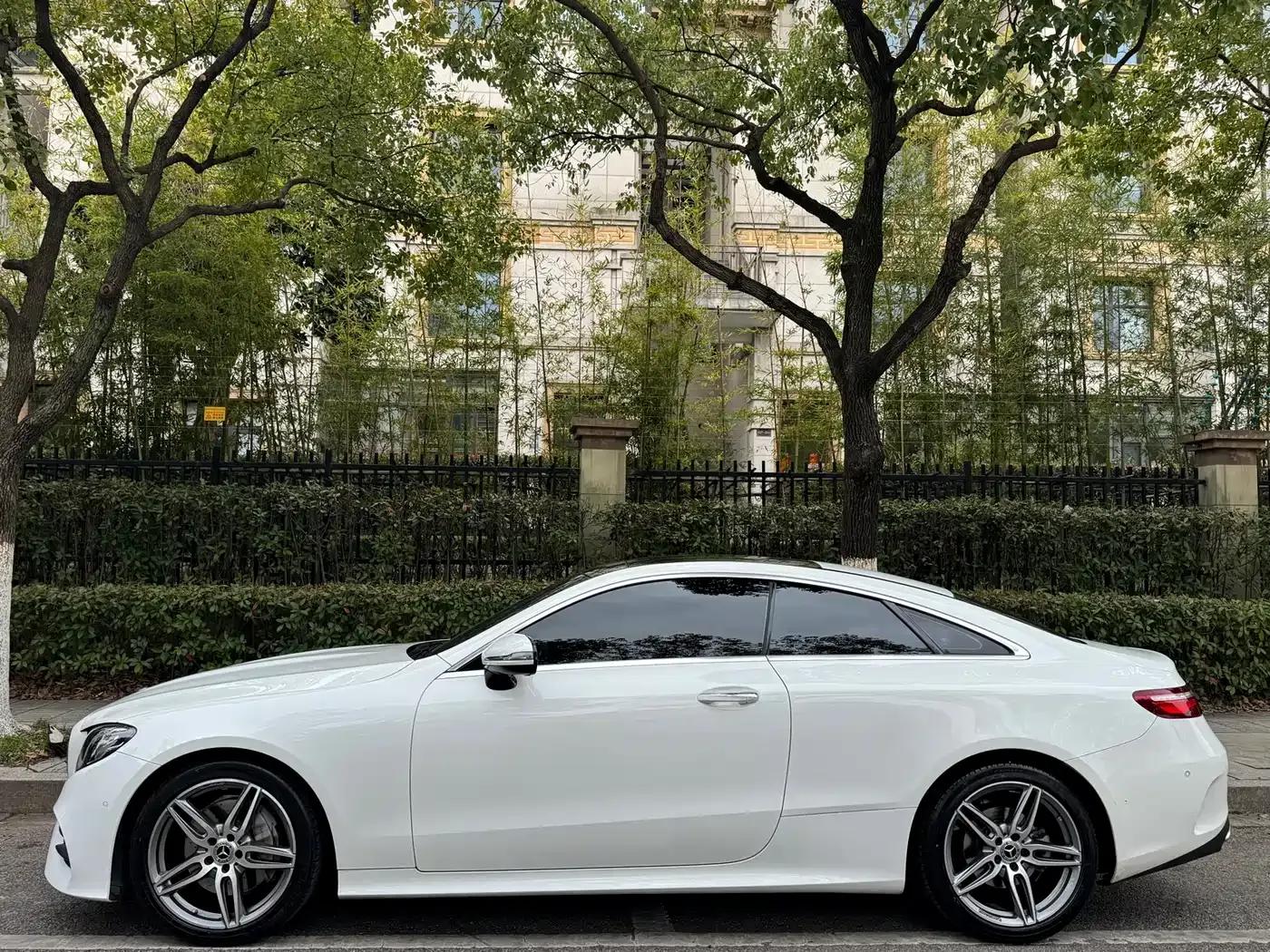 Mercedes-Benz E-Class (Imported) 2020 E 260 Coupe — миниатюра 3