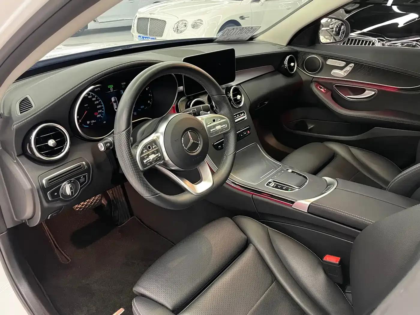 Mercedes-Benz C-Class 2020 Facelift C 260 L Sport Edition — миниатюра 11
