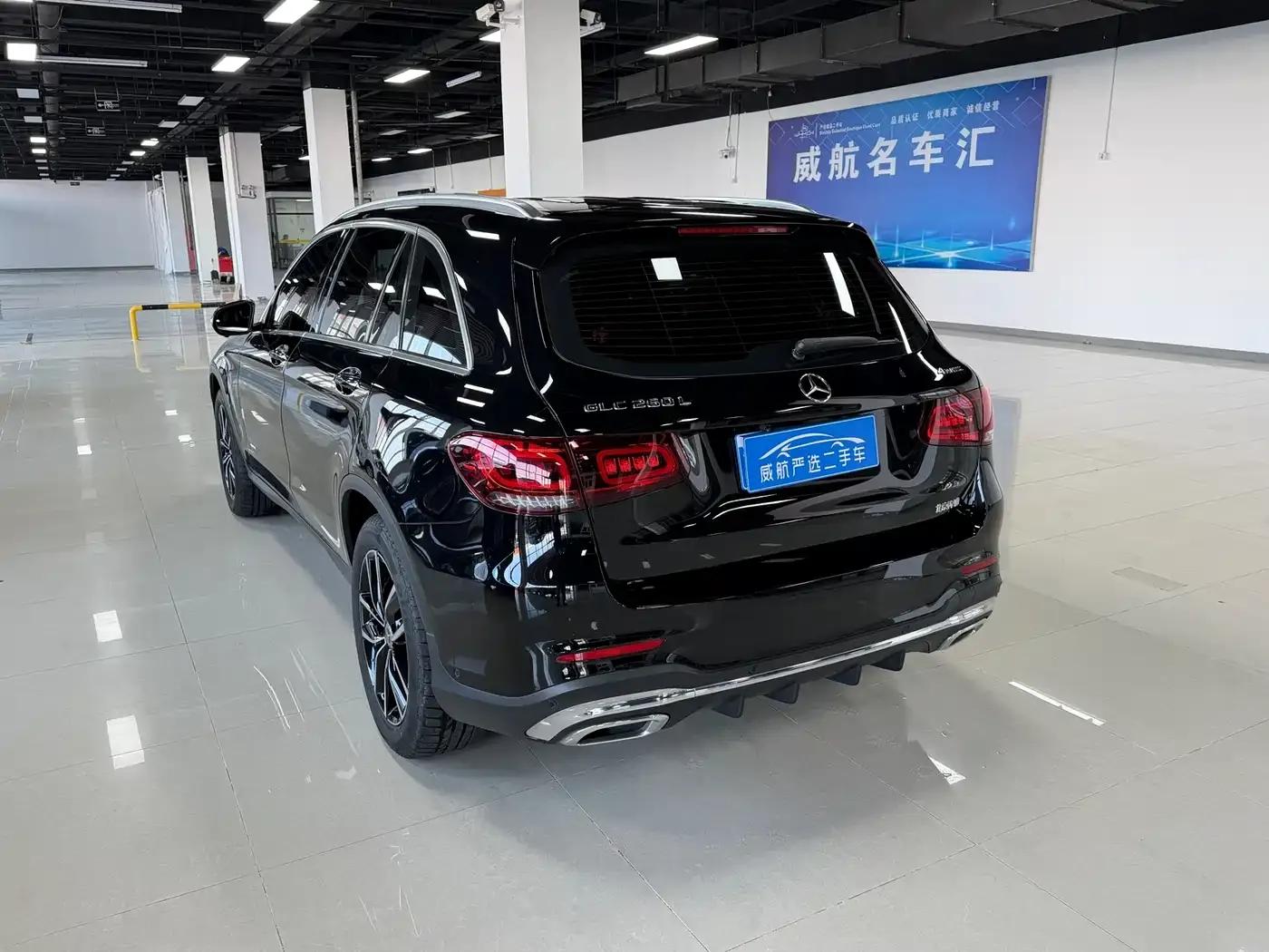 2021 Mercedes-Benz GLC 260 L 4MATIC Luxury — миниатюра 3