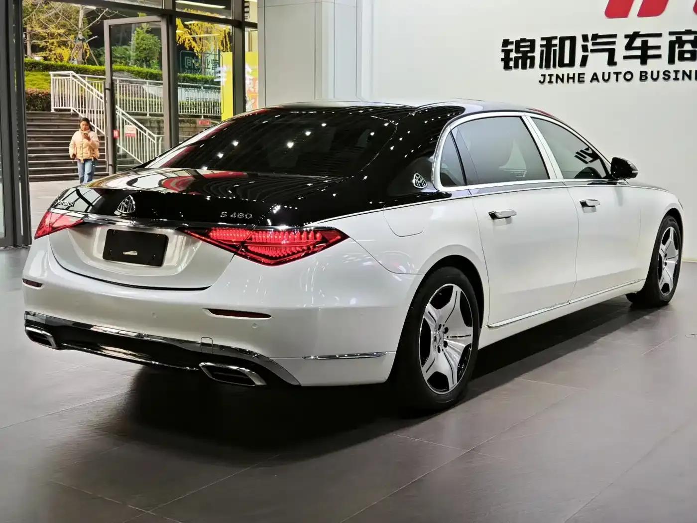 Maybach S-Class 2022 S 480 4MATIC Intelligent Special Edition — миниатюра 7