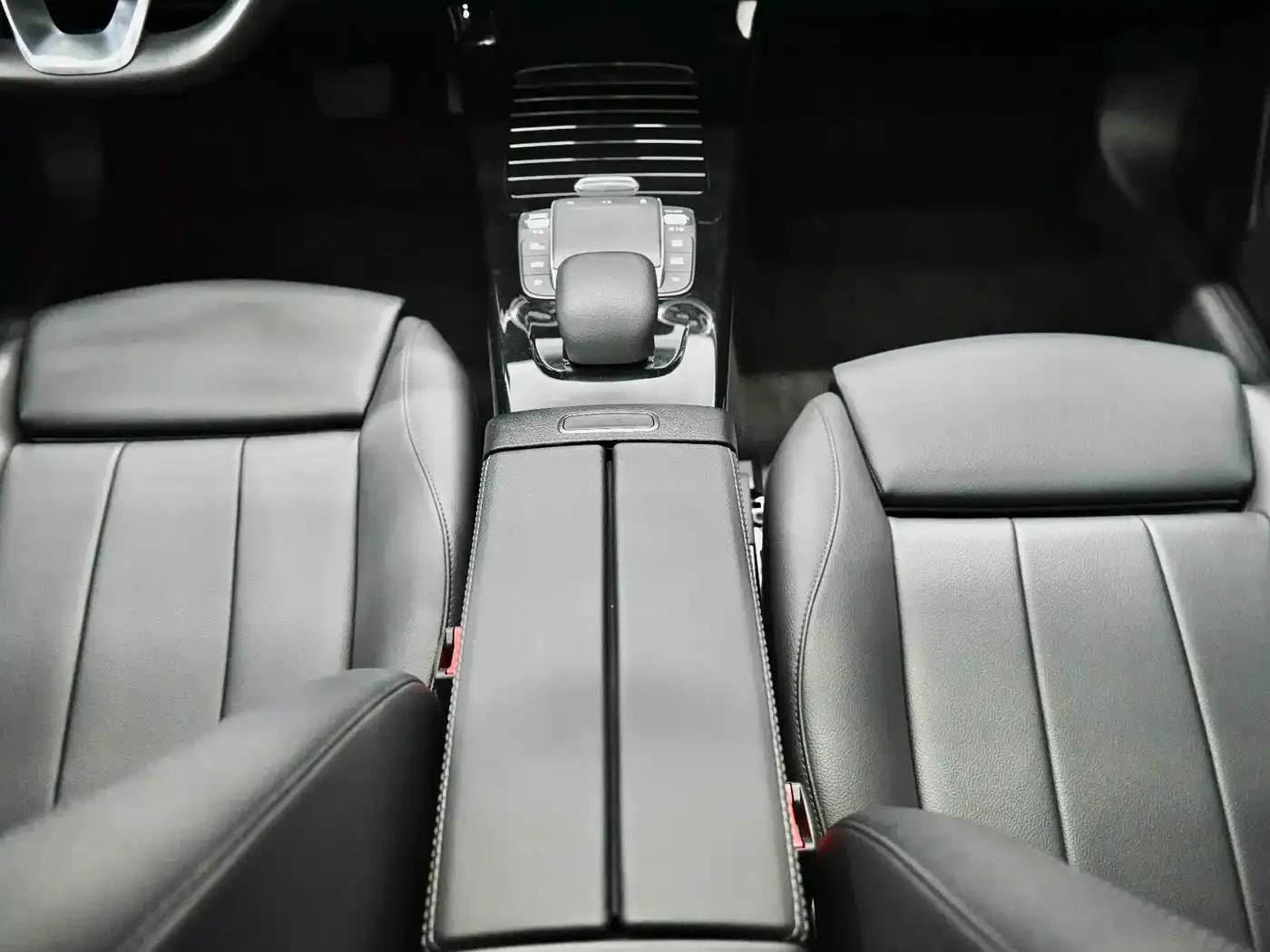 Mercedes-Benz A-Class 2022 A 200 L Sport Sedan Fashion Edition — миниатюра 15