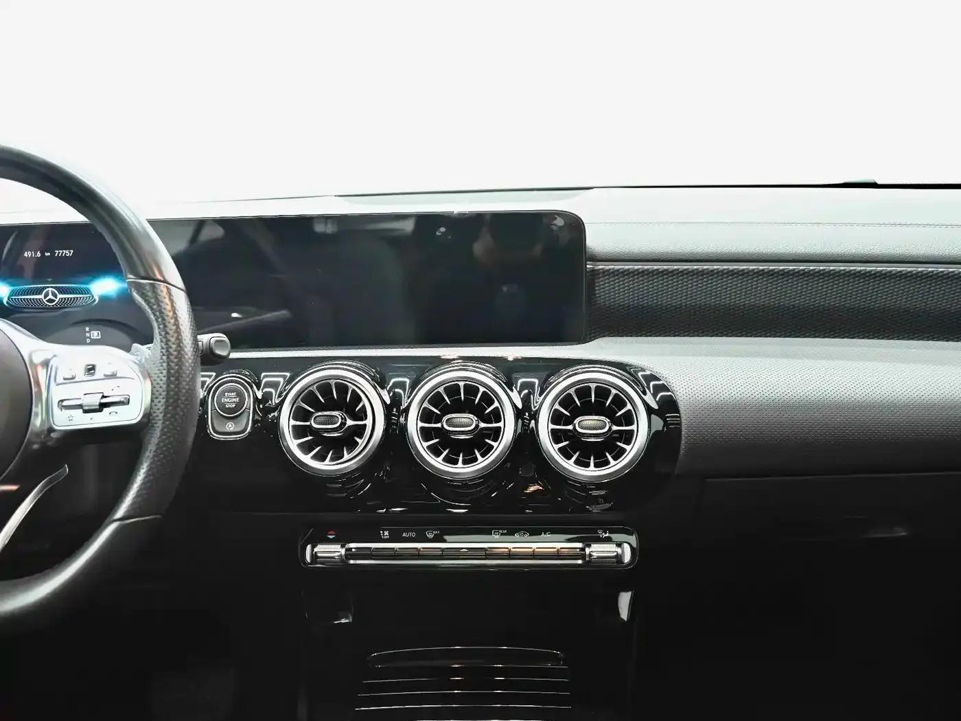 Mercedes-Benz A-Class 2022 A 200 L Sport Sedan Fashion Edition — миниатюра 18