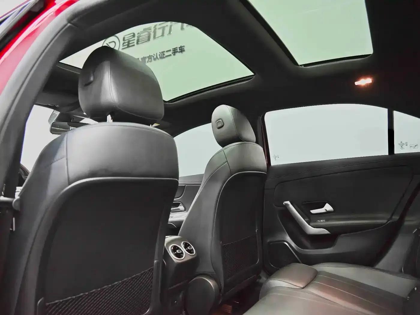 Mercedes-Benz A-Class 2022 A 200 L Sport Sedan Fashion Edition — миниатюра 23