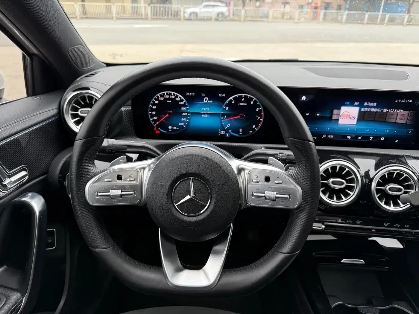 Mercedes-Benz A-Class 2020 A 200 L Sport Sedan — миниатюра 16