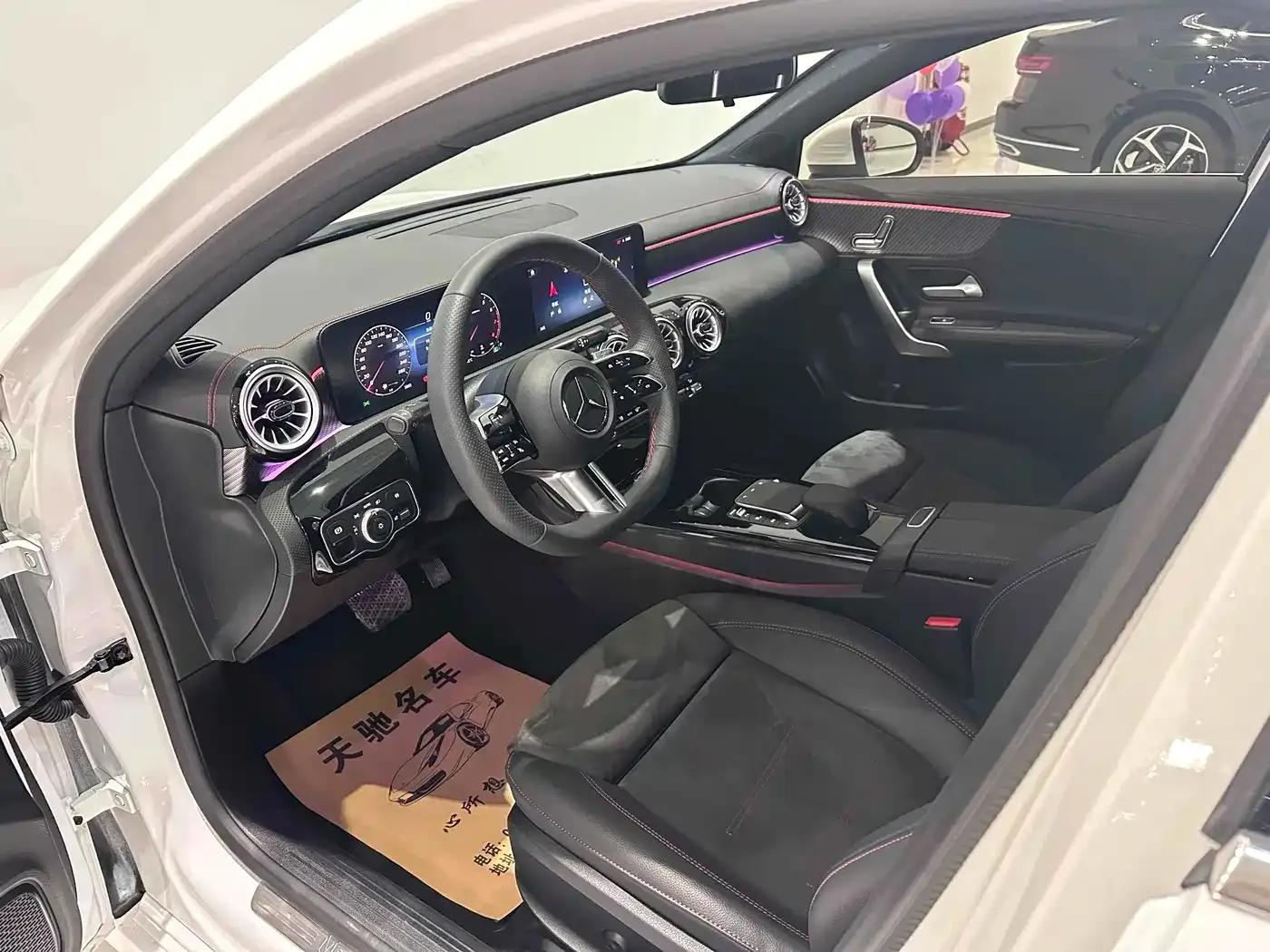 2023 Mercedes-Benz A-Class A 200 L Fashion Edition — миниатюра 5