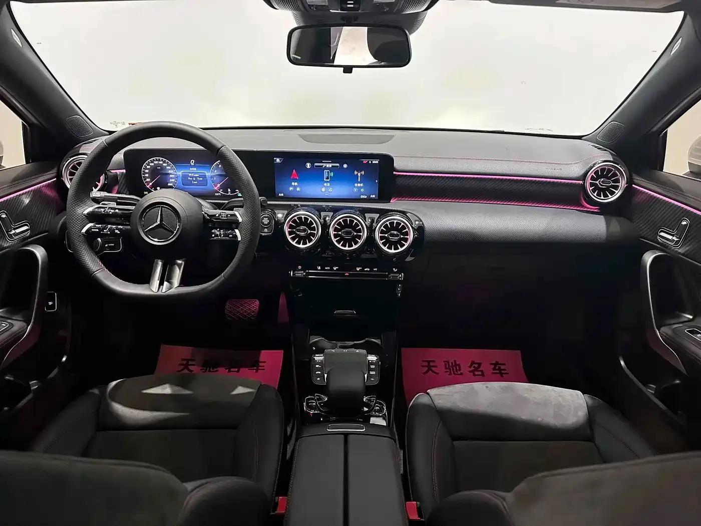 2023 Mercedes-Benz A-Class A 200 L Fashion Edition — миниатюра 8