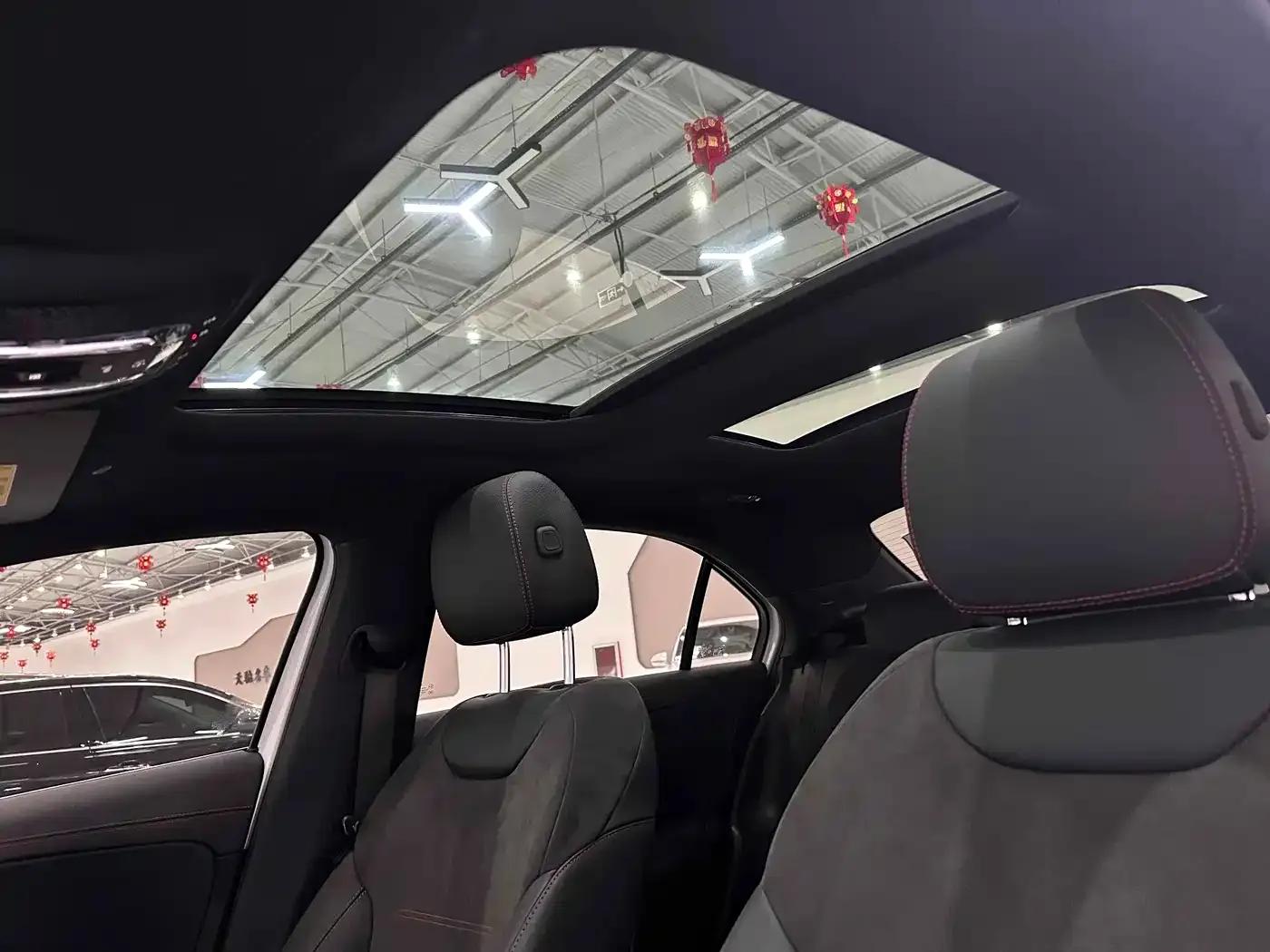 2023 Mercedes-Benz A-Class A 200 L Fashion Edition — миниатюра 9