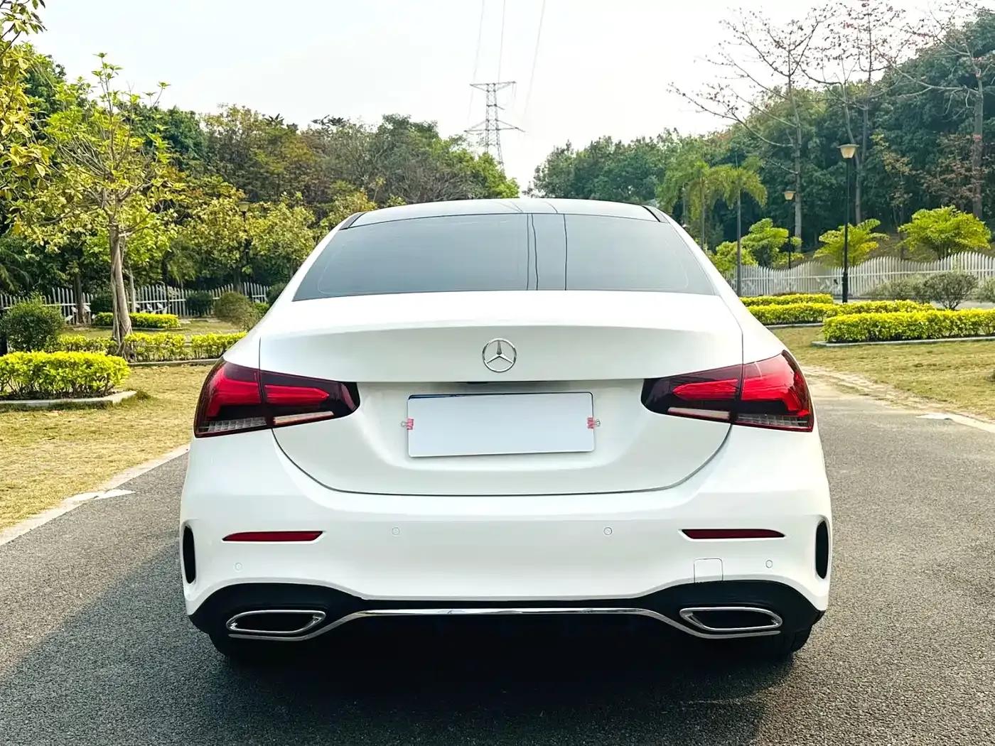 Mercedes-Benz A-Class 2021 A 200 L Sport Sedan Fashion Edition — миниатюра 5